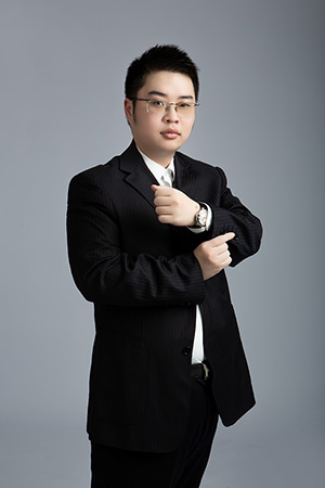 吴伟
